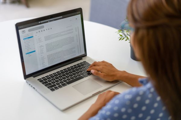 Email Practicas Shadowing