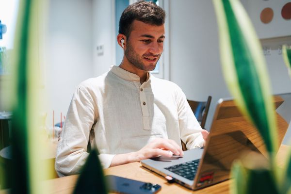 ¿Qué cursos puedo hacer para conseguir trabajo?
