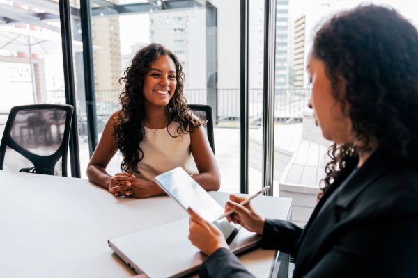 Errores Comunes al Usar IA en CV y Entrevistas: ¡No Caigas en la Trampa!