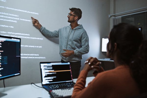 FP en 2026: La Guía Definitiva para una Carrera Inteligente y con Futuro