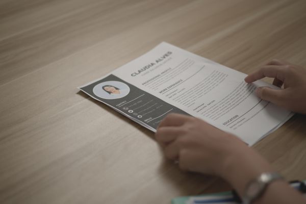 Frases Originales para Describir tu Perfil Profesional en el CV