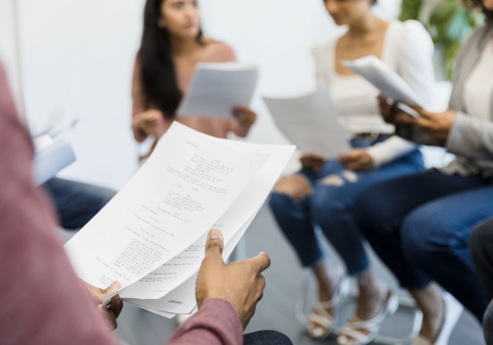 Guiones Cortos de Comunicación Efectiva: ¡Ejemplos Probados Que Impactan!